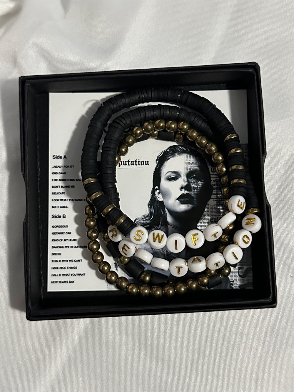 Black and Gold 'RSWIFT' Taylor Swift Beaded Bracelet Set